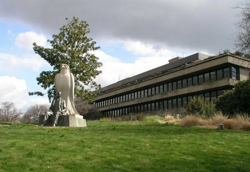Calouste Gulbenkian Museum - attractions of Lisbon, Portugal